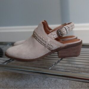 Women's‎ Cream Slingback Shoes Lucky Brand